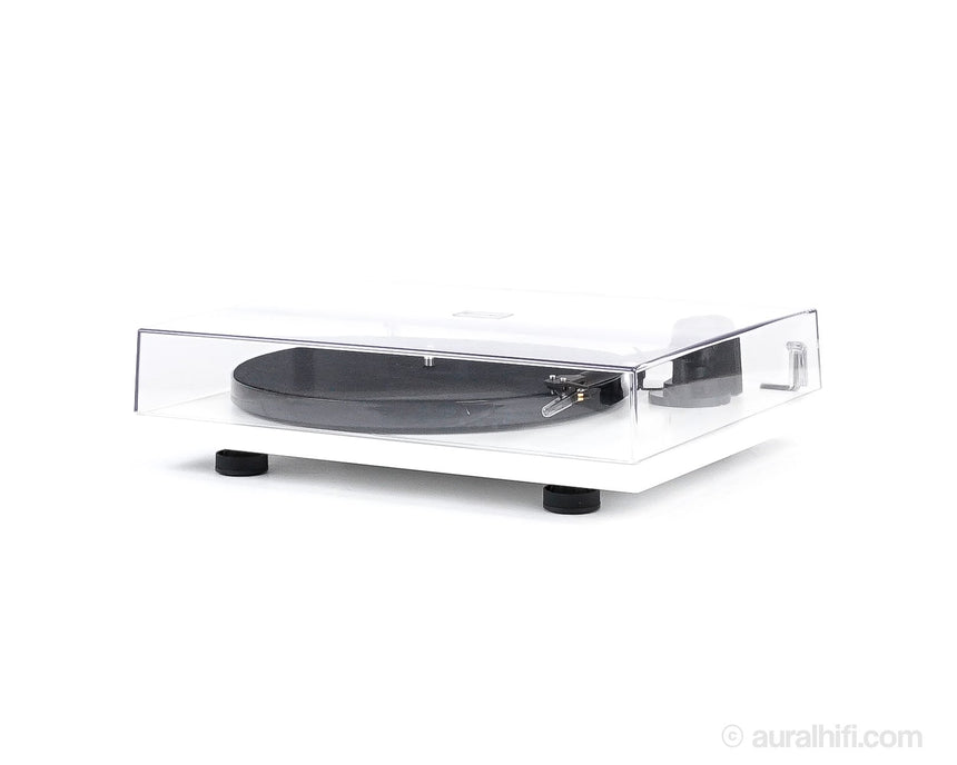 Pro-Ject  E1 // New / Turntable