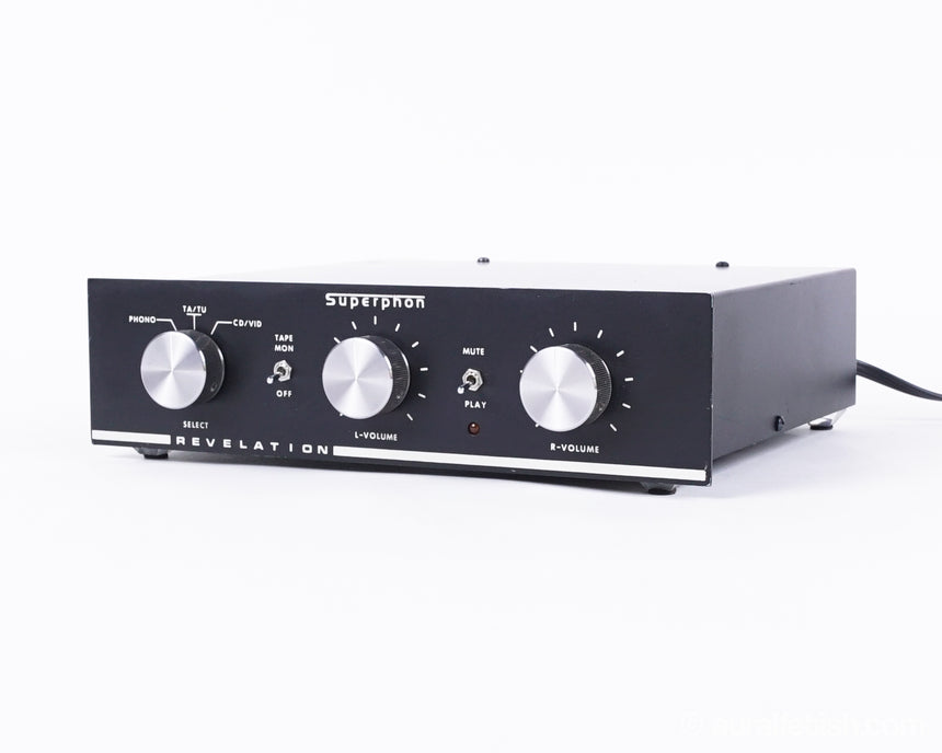 Superphon Revelation // Solid-State Preamplifier