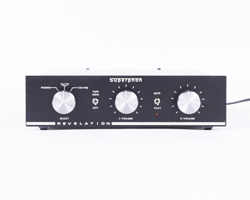 Superphon Revelation // Solid-State Preamplifier