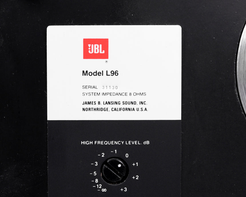 Vintage JBL L96 // Bookshelf Speakers