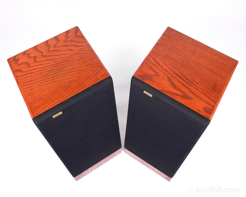 Vintage Legacy 2+ // Floorstanding Loudspeakers