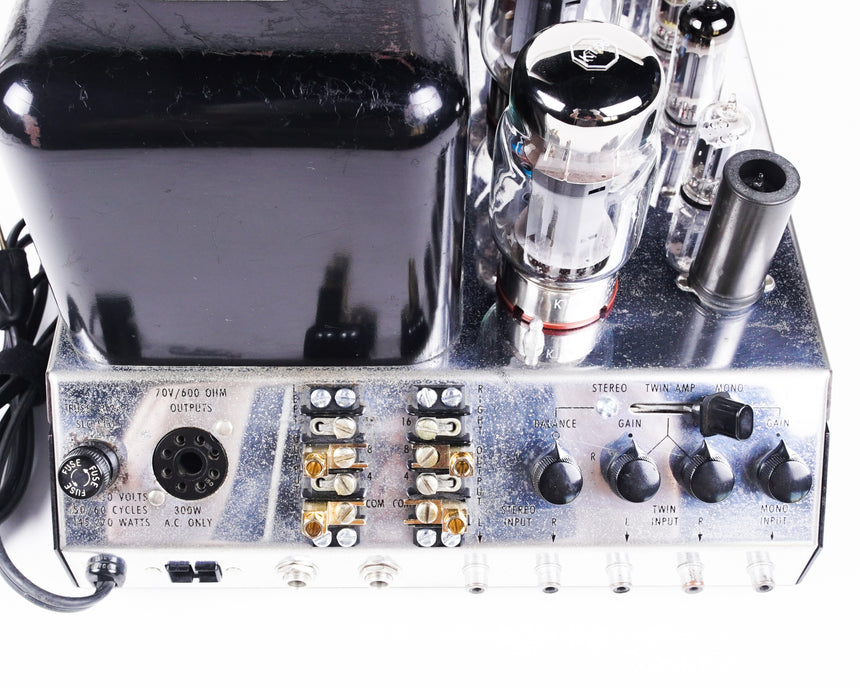 Vintage McIntosh MC240 // Stereo Tube Amplifier / Full Recap