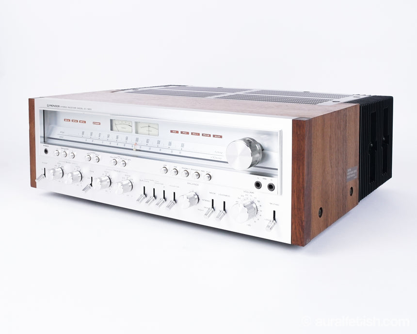 Vintage Pioneer SX-1250 // Solid-State Receiver