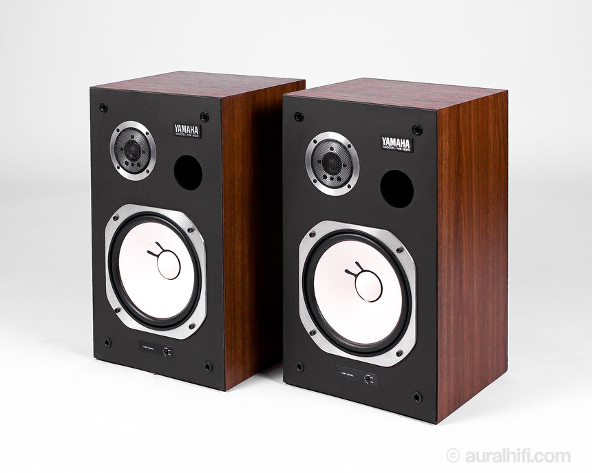 Vintage Yamaha NS-225 // Bookshelf Speakers