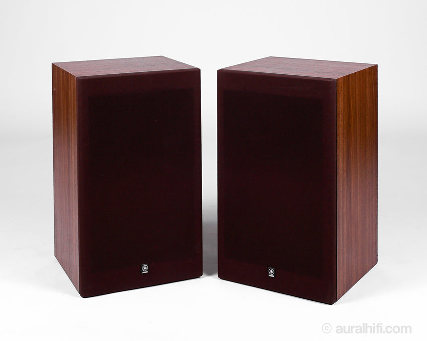 Vintage Yamaha NS-225 // Bookshelf Speakers