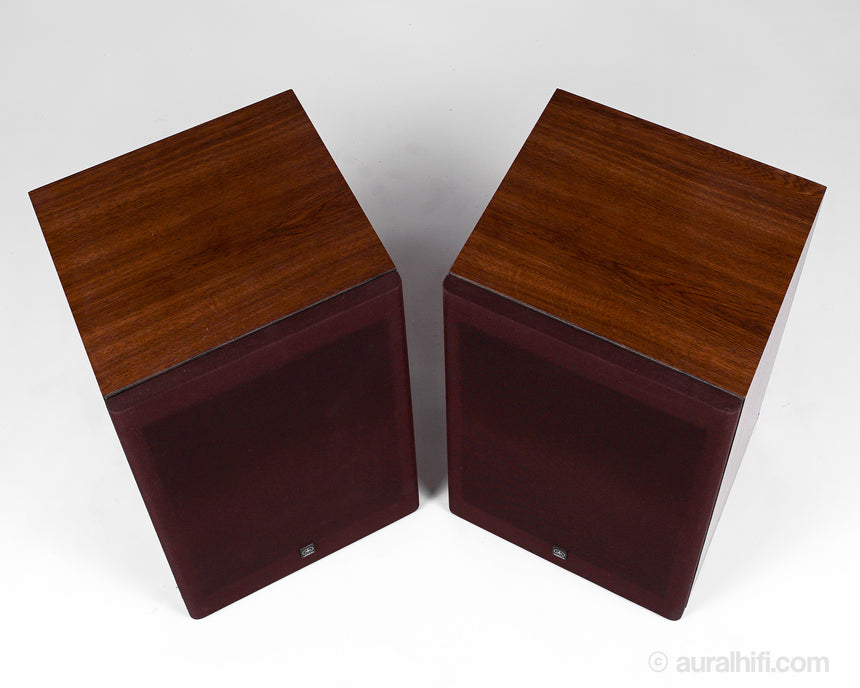 Vintage Yamaha NS-225 // Bookshelf Speakers
