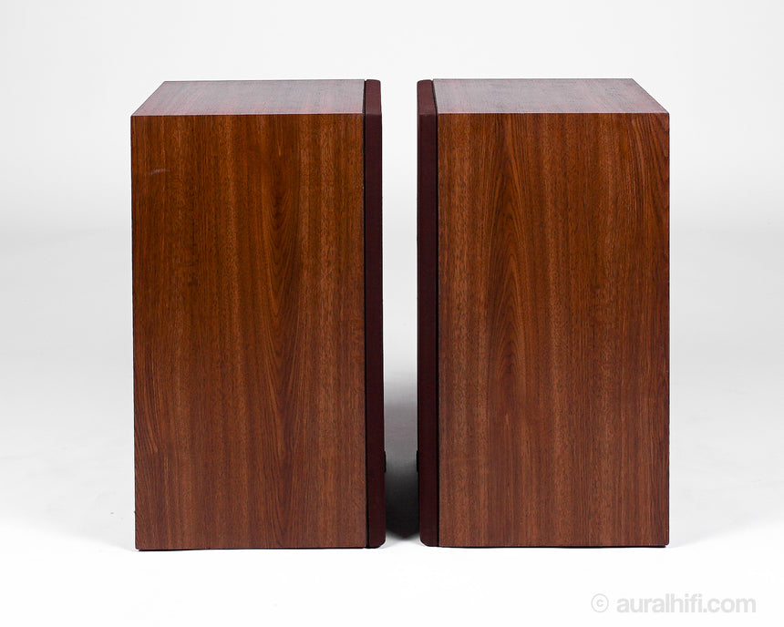 Vintage Yamaha NS-225 // Bookshelf Speakers