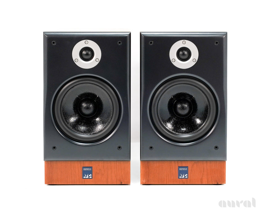 ATC SCM 11 // Preowned Two Way Bookshelf Speakers