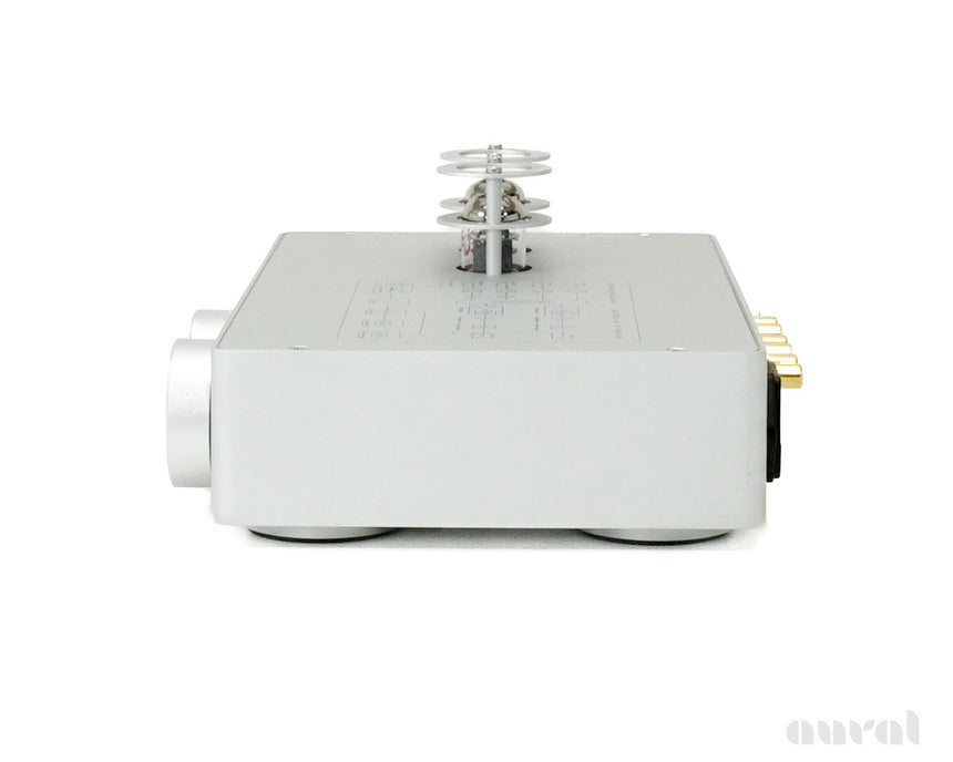 Music Hall Analogue A3 // Demo / Phono Preamplifier