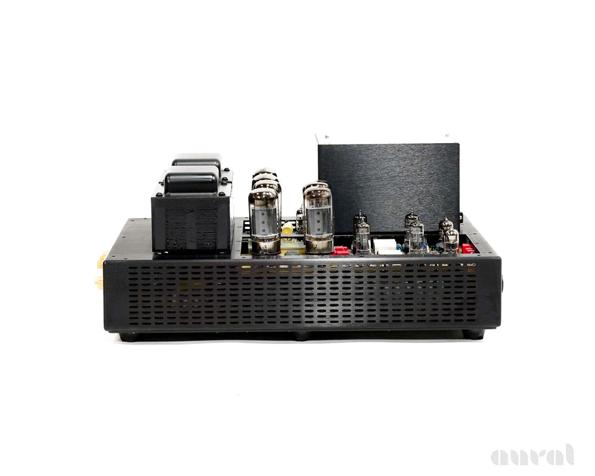 Audio Research VT150 // Preowned / Tube Monoblock Amplifiers