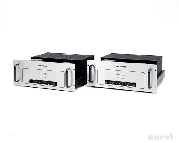 Vintage / Audio Research M-100 // Tube Amplifier Monoblocks / Beautiful  			