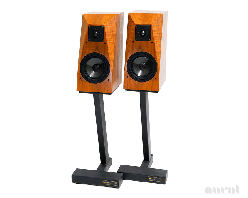 Avalon Monitor // Preowned / Stand Mounted Speakers