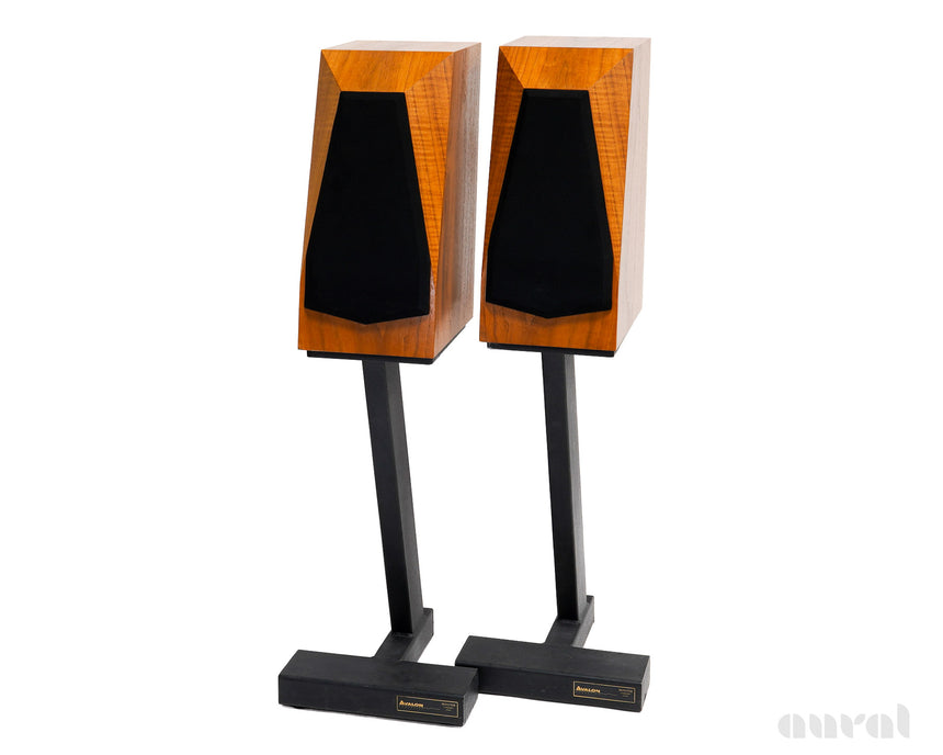 Avalon Monitor // Preowned / Stand Mounted Speakers