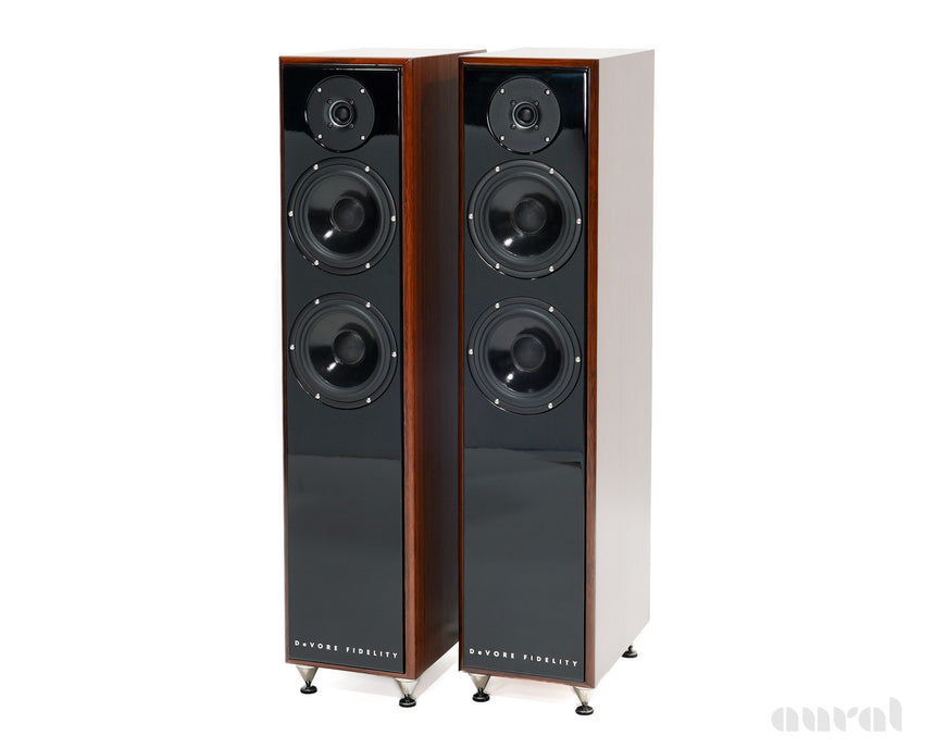 DeVore Fidelity Gibbon Super Nine // Preowned / Tower Speakers / Mahogany