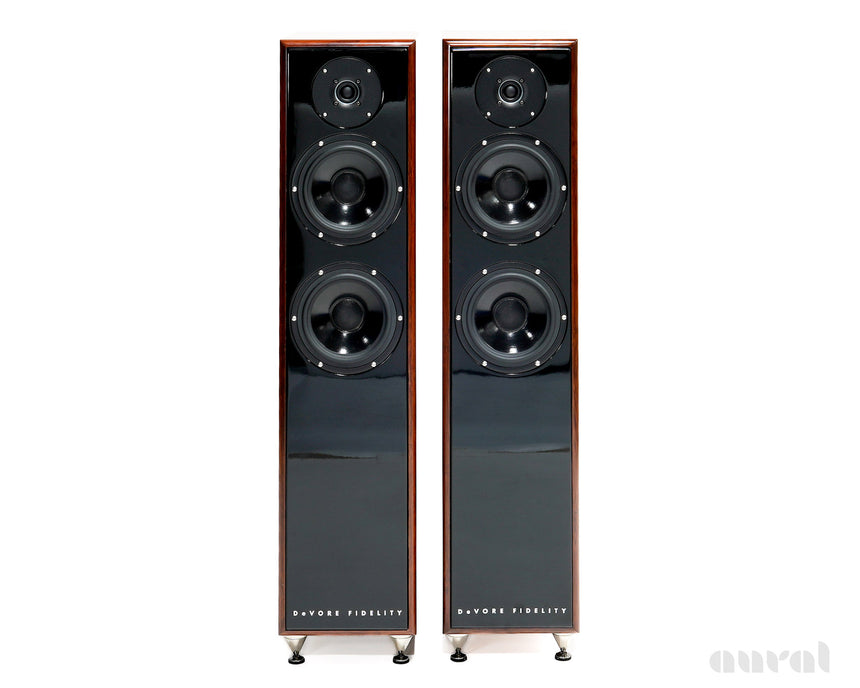 DeVore Fidelity Gibbon Super Nine // Preowned / Tower Speakers / Mahogany