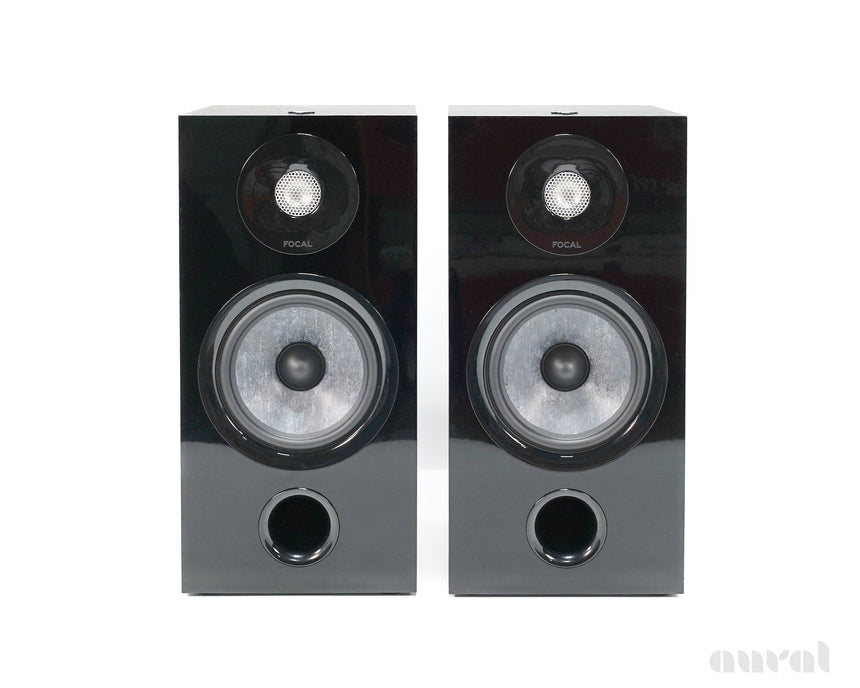 Focal Chora 806 // Preowned Two Way Bookshelf Speakers