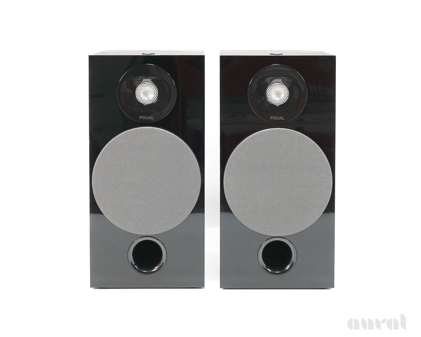 Focal Chora 806 // Preowned Two Way Bookshelf Speakers