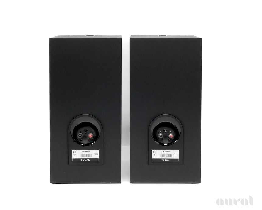 Focal Chora 806 // Preowned Two Way Bookshelf Speakers