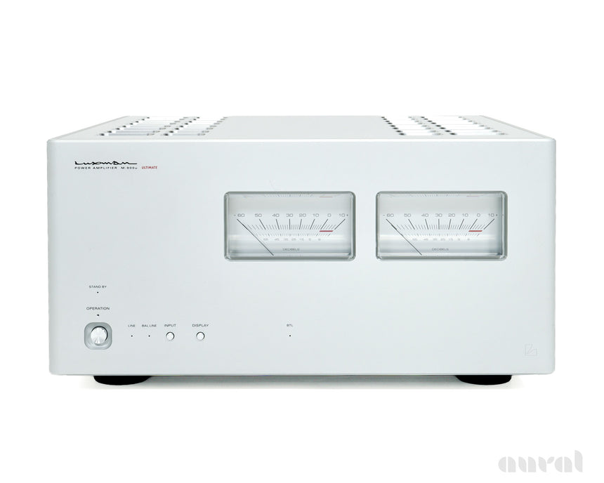 Luxman M-900U // Preowned / Solid State Stereo Amplifier