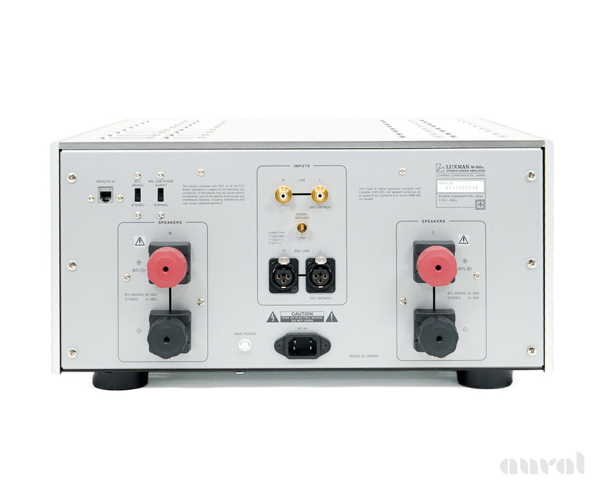 Luxman M-900U // Preowned / Solid State Stereo Amplifier