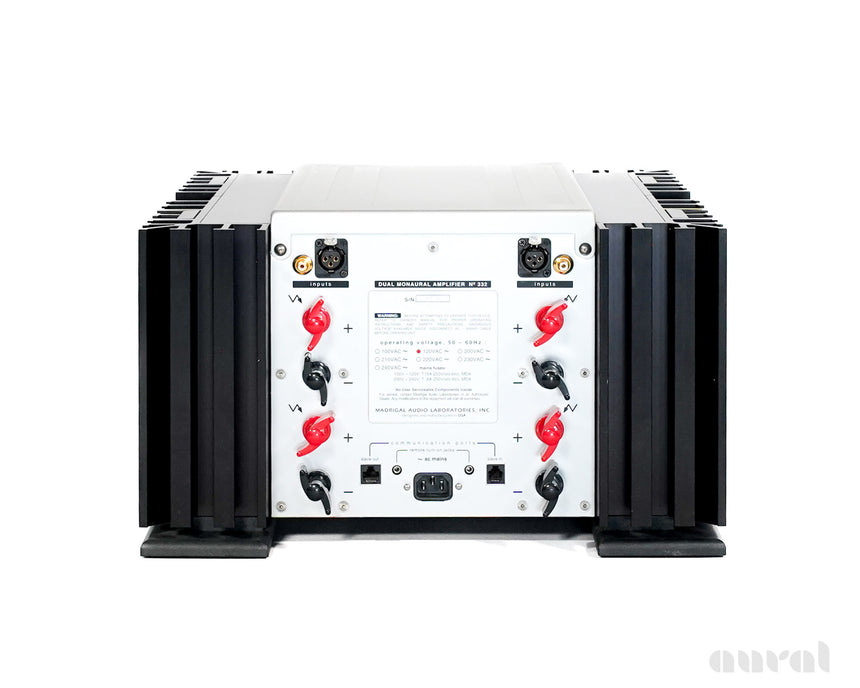 Mark Levinson No. 332 // Dual Mono Solid-State Stereo Amplifier / 1791