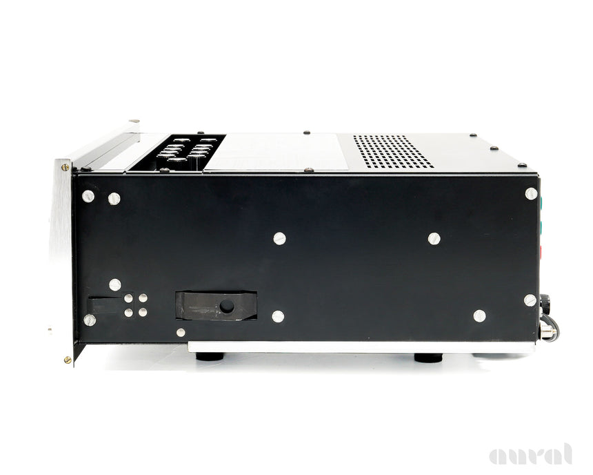 McIntosh C28 // Vintage / Solid State Preamplifier