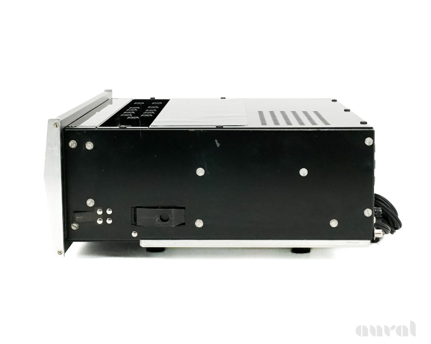 McIntosh C28 // Vintage / Solid-State Preamplifier (26X09)