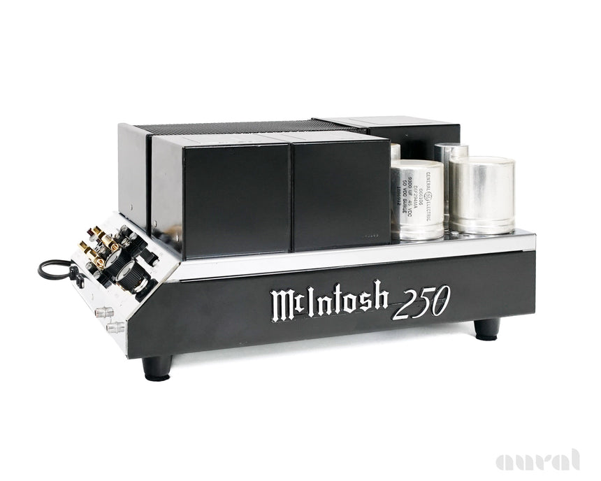 McIntosh MC250 // Vintage / Solid-State Stereo Amplifier / 50wpc (28L35)
