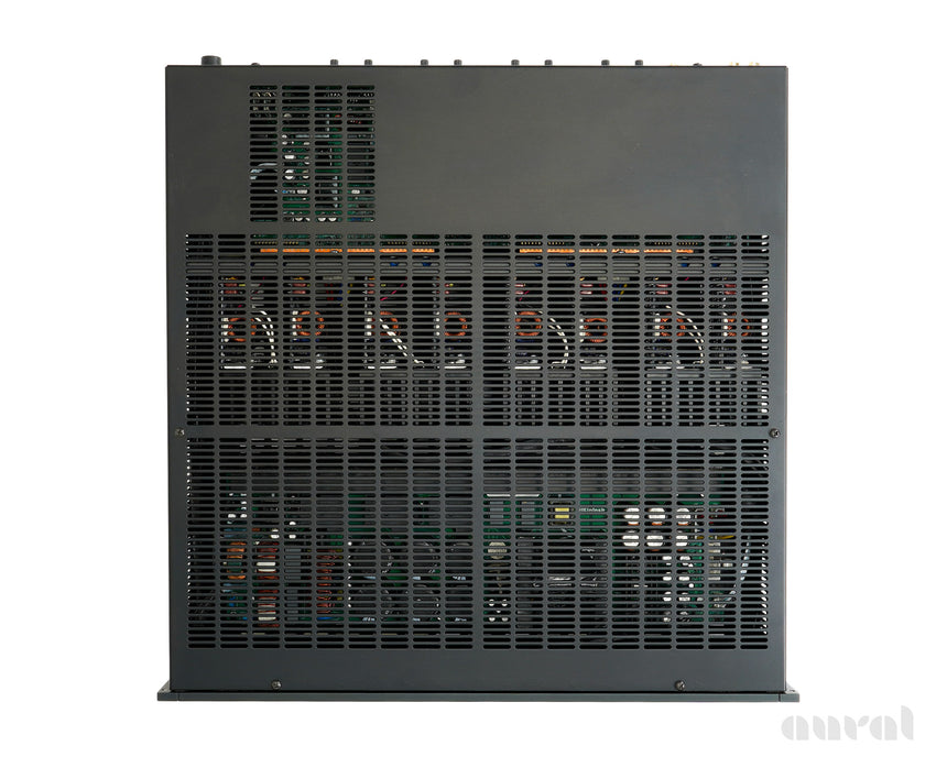 McIntosh MI128 // Preowned / 8 Channel Amplifier / 120wpc (AGZ1240)
