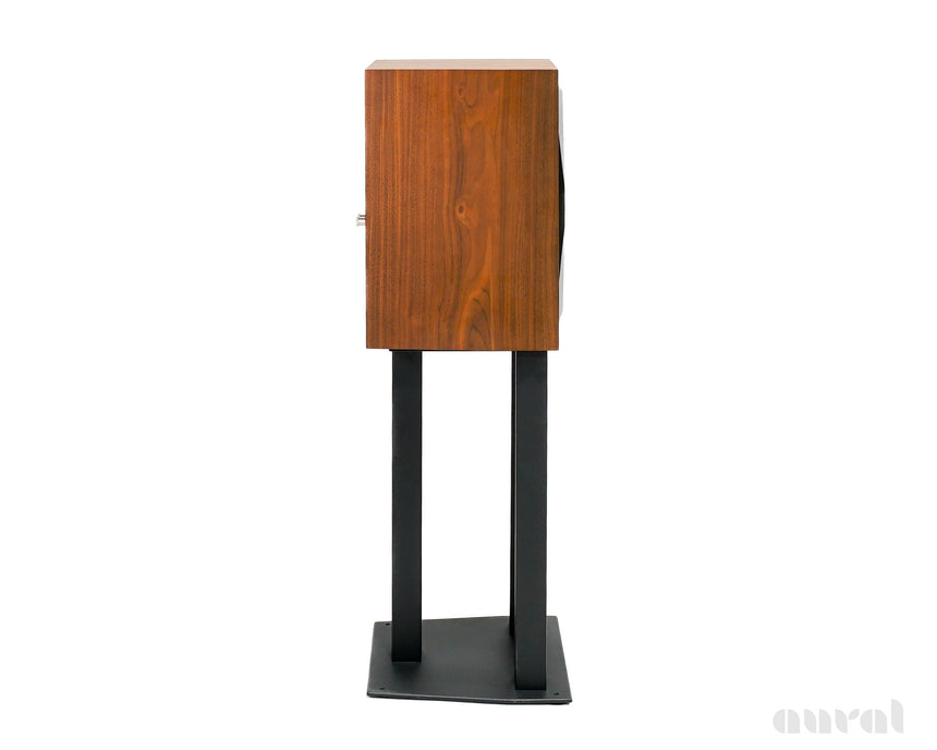MoFi Sourcepoint 8 // Demo / Bookshelf Speakers / Walnut / With Stands