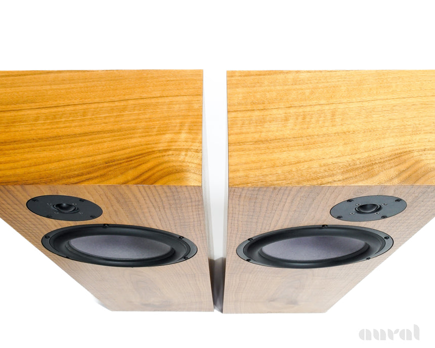 Omega DynaTen XRS // Preowned / Floorstanding Speakers / 90db