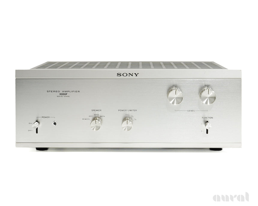 Sony TA-3200F // Vintage / Solid-State Amplifier (810921)