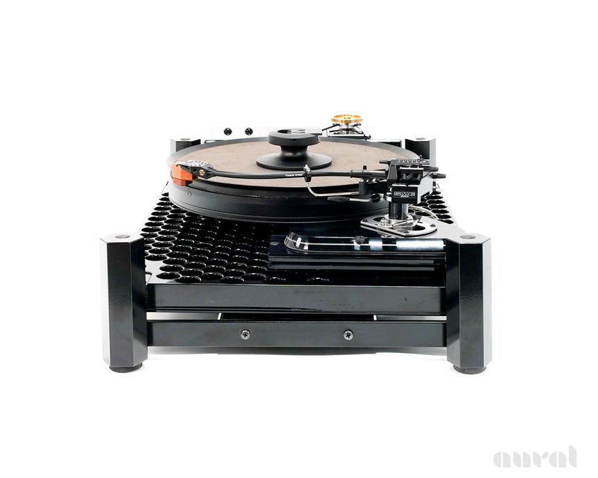 SOTA Millennia // Vintage / Vacuum Platter Flagship Turntable / Restored