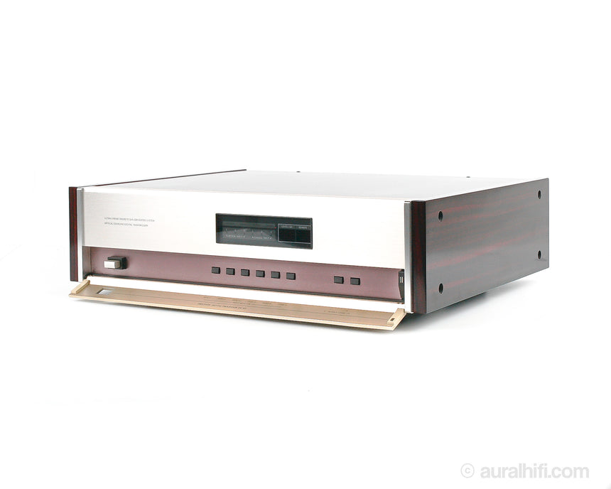 Preowned Accuphase  DC-81L //  DAC & Manual