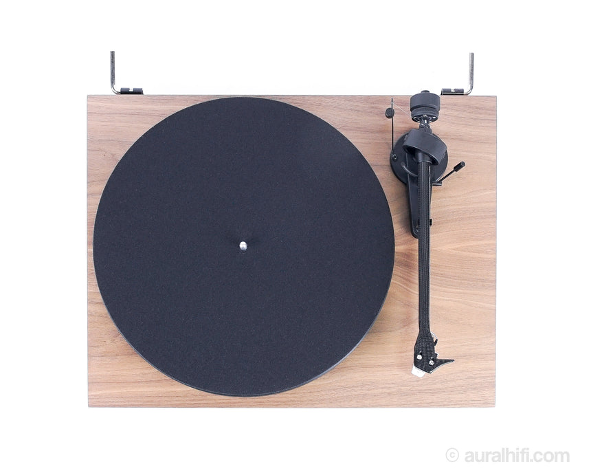 New / Pro-Ject  Debut Carbon EVO //  Turntable