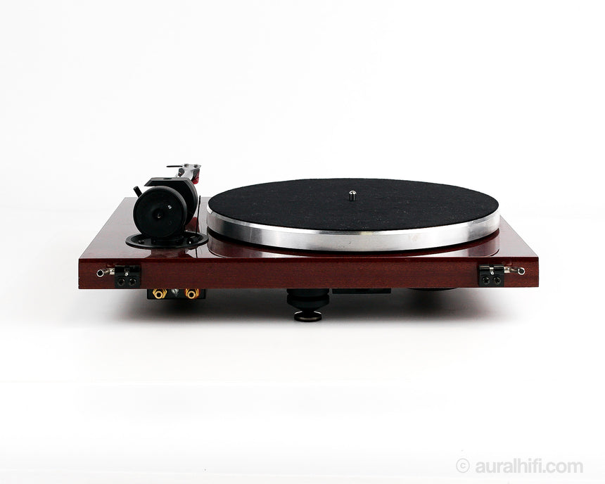 Preowned Pro-Ject 1-Xpression Carbon Classic // Turntable / Like New