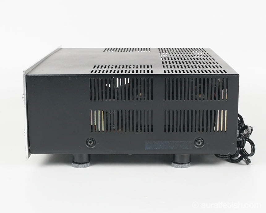 Marantz Model 1060 // Integrated Amplifier