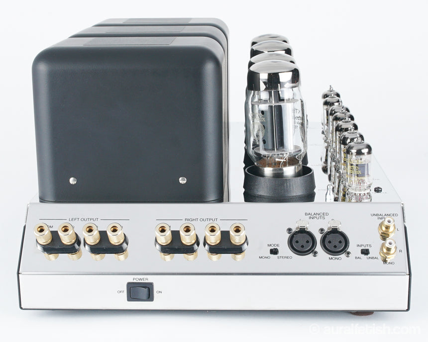 Mcintosh MC275 V // Stereo Tube Amplifier