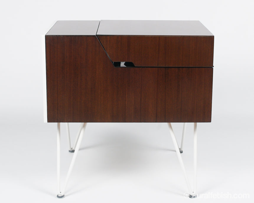 Mitchell 3D // Hi-Fi Turntable Console