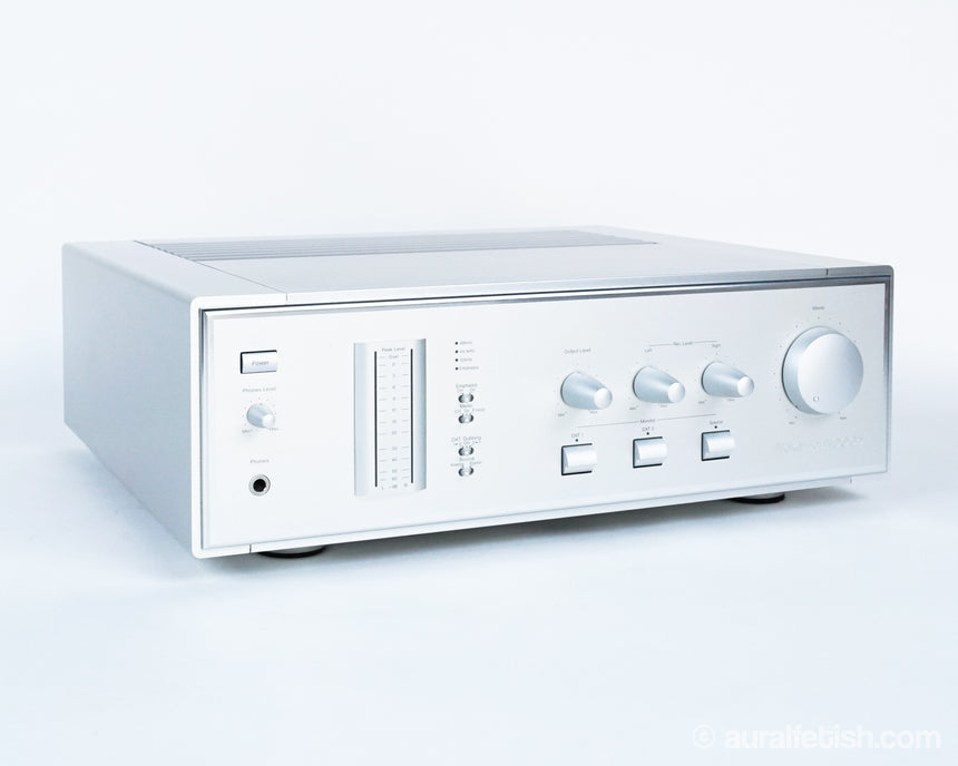 Vintage Nakamichi 1000p // Solid-State DAC