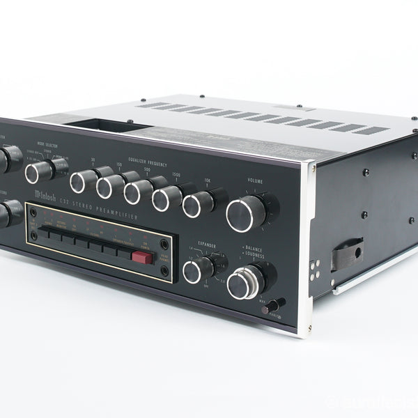 Vintage Mcintosh C32 // Solid State Stereo Preamplifier – AURAL HiFi