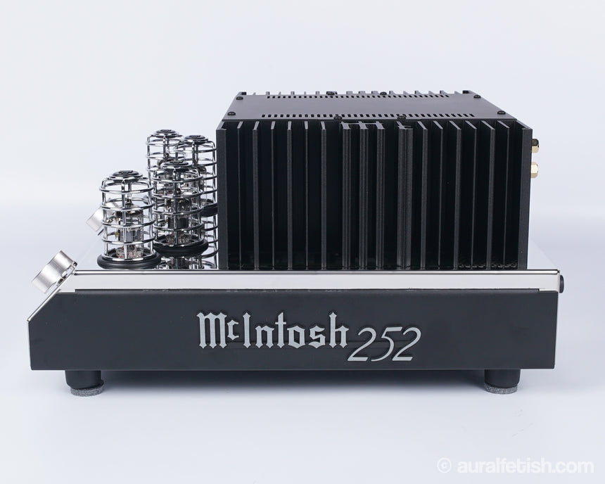 McIntosh MA252 // Hybrid Integrated Amp / Open Box