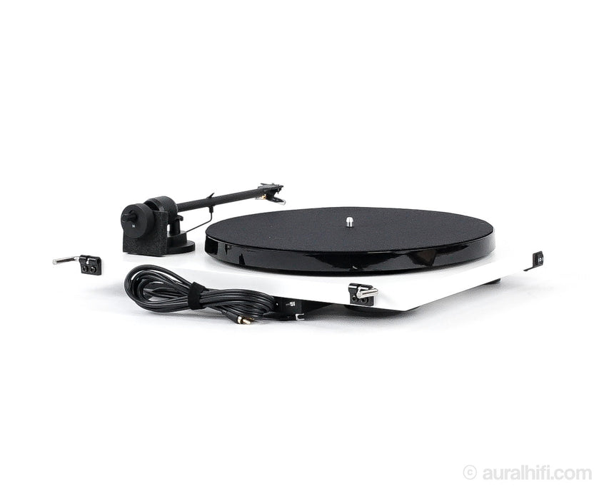 New Pro-Ject  E1 //  Turntable